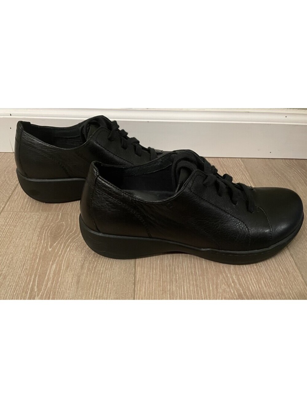 Dansko Adriana Black Leather Comfort Oxford Nursing Shoe Size 40 Women’s 9.5-10